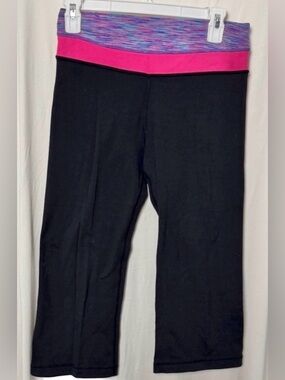 Lululemon Groove Crop Legging Size 4